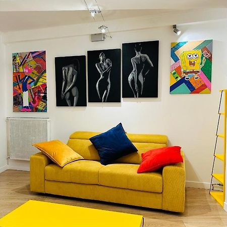 Pop Appart Appartement Artiste Configure En Galerie Dart A 200 M Du Centre Ville Avec Parking Prive Et Securise Gratuit Dans Copropriete 아비뇽 외부 사진