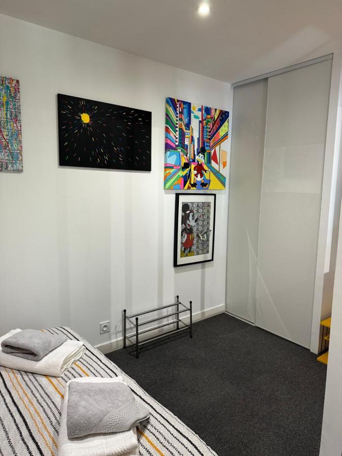 Pop Appart Appartement Artiste Configure En Galerie Dart A 200 M Du Centre Ville Avec Parking Prive Et Securise Gratuit Dans Copropriete 아비뇽 외부 사진